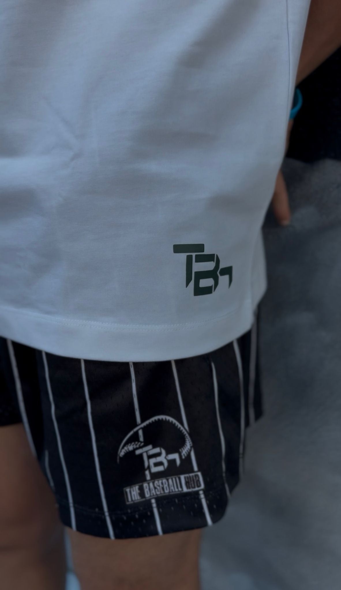 Drippy Cap | White & Green Oversized T shirt